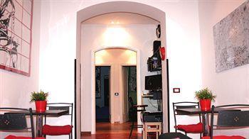 Arches Affittacamere 2*